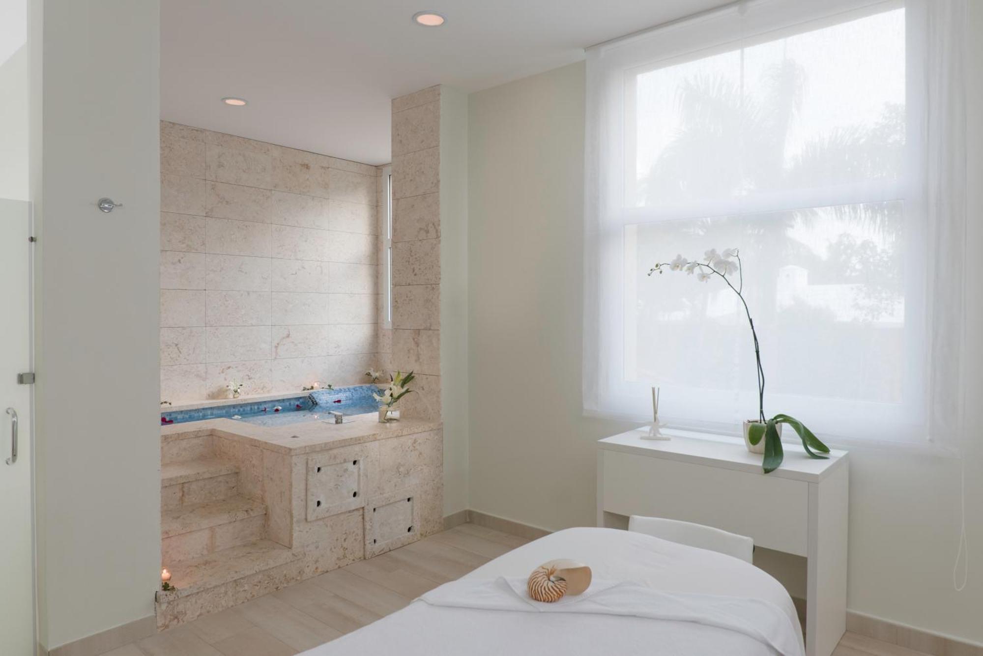 Iberostar Selection Coral Bavaro Resort 5*